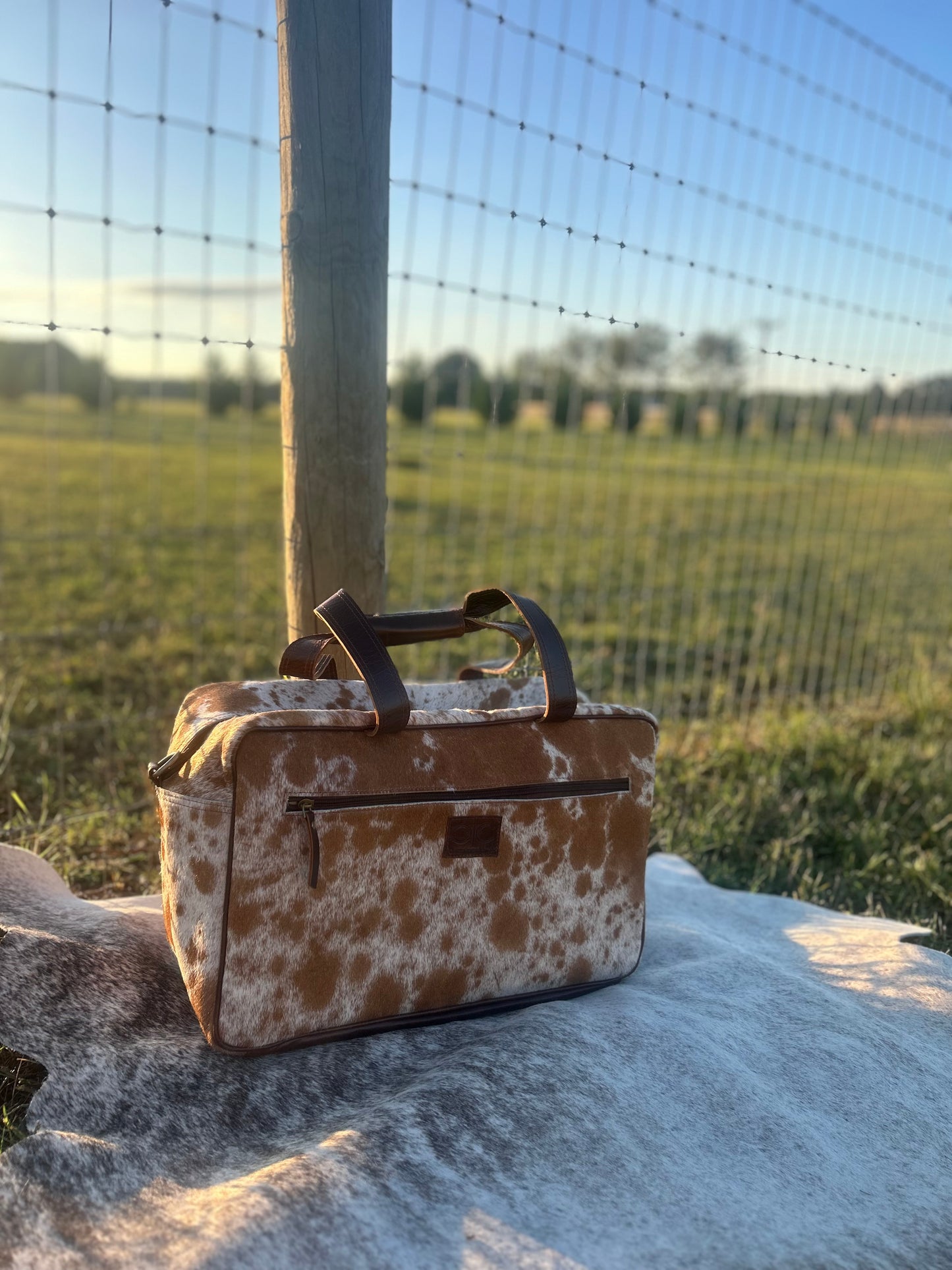 Saddlemen Cowhide Duffle Travel Bag