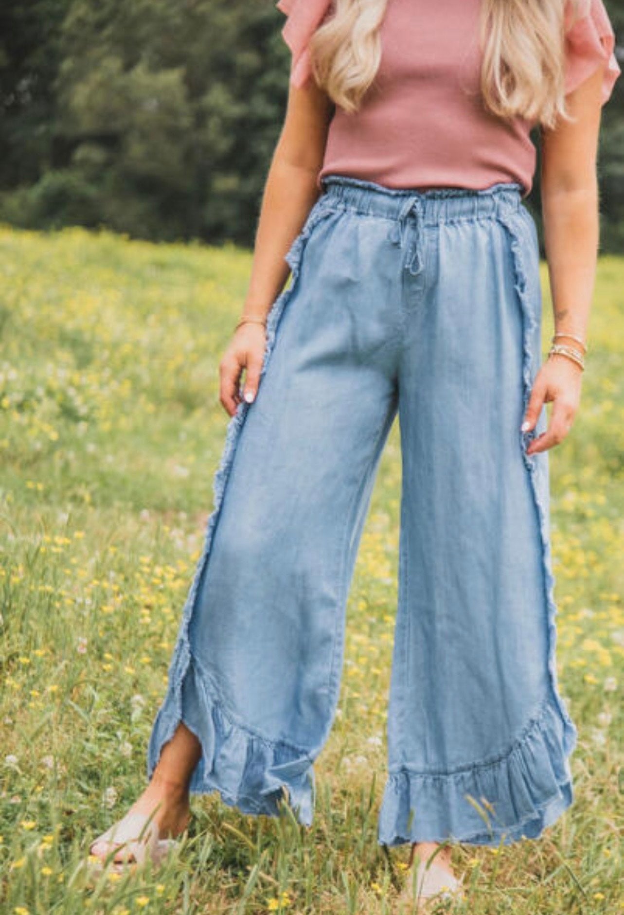 Myosotis Light Wash Raw Hem Ruffled Wide Leg Jeans